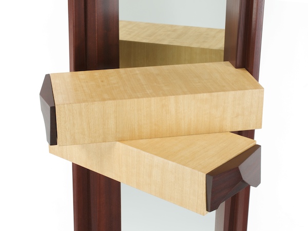 Mirror With Two Drawers- detail 