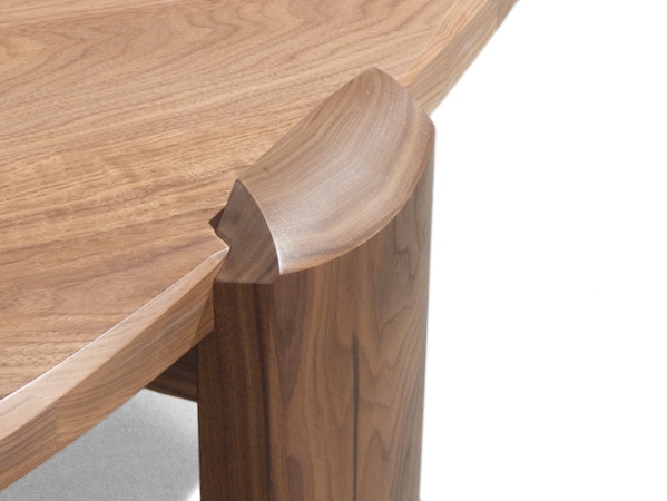 Walnut Coffee Table- detail 
